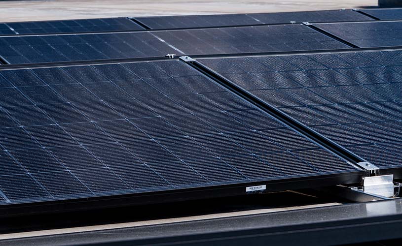 Neue PV-Anlage auf dem Firmengelände von EFFEKTA in Rottweil